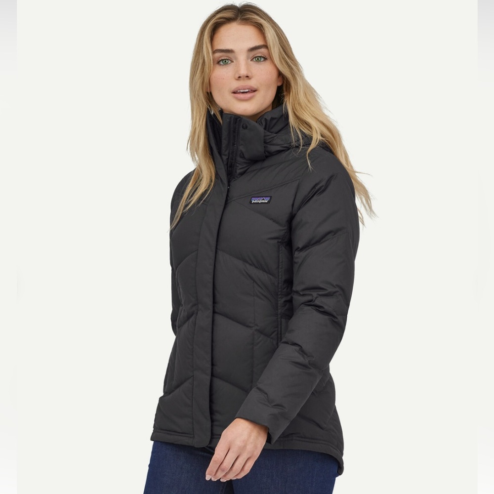 Patagonia Women’s Down With It Jacket